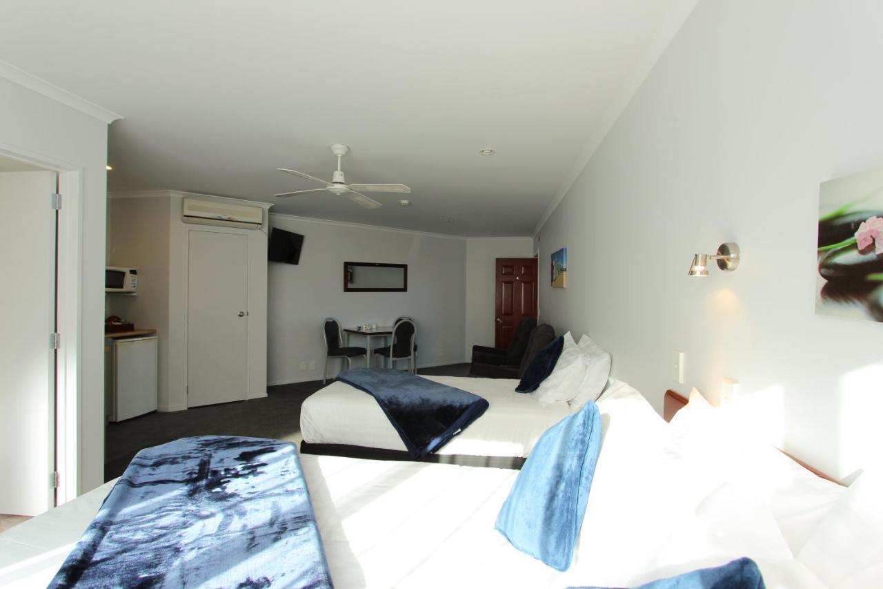 Bk'S Magnolia Motor Lodge Whanganui Extérieur photo
